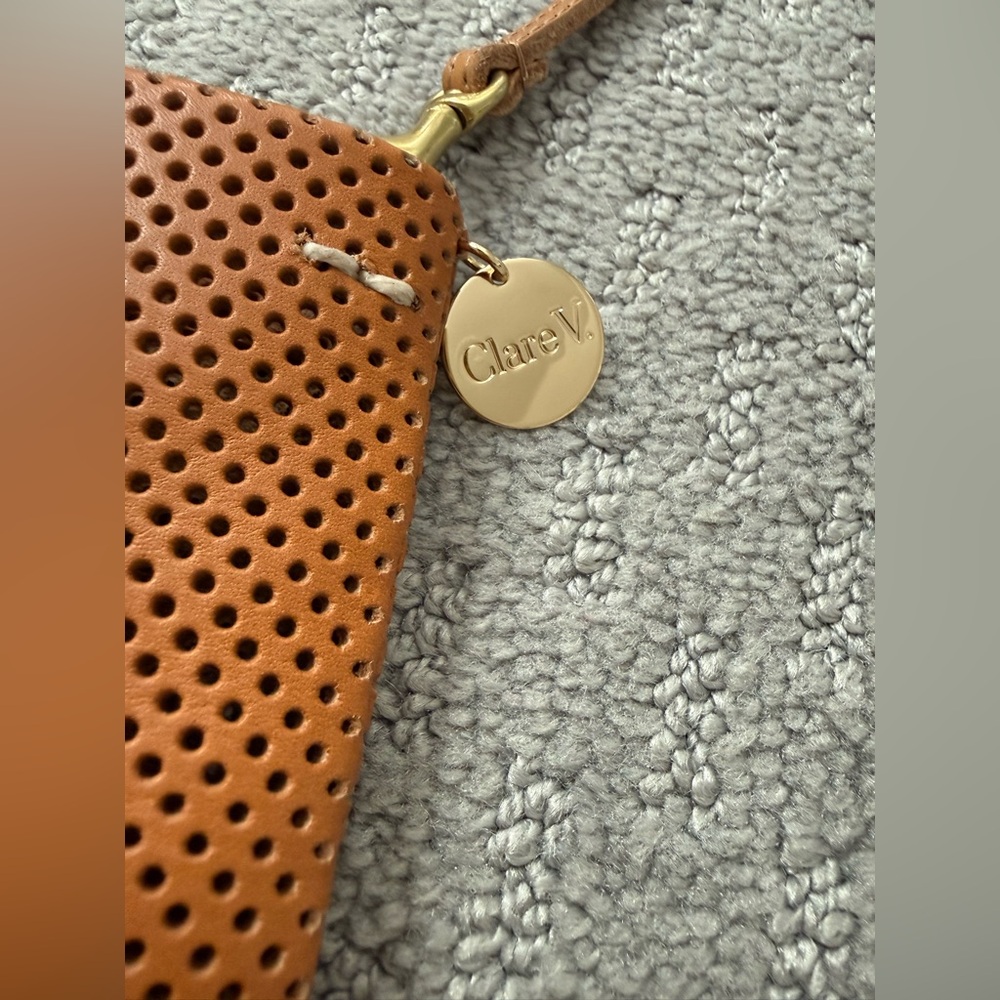 Clare V Leather Poche Cuoio Perf - Picture 7 of 14